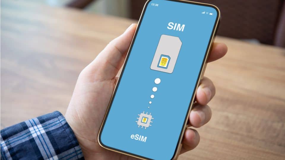 6 יתרונות ב- ESIM על סים מחו"ל